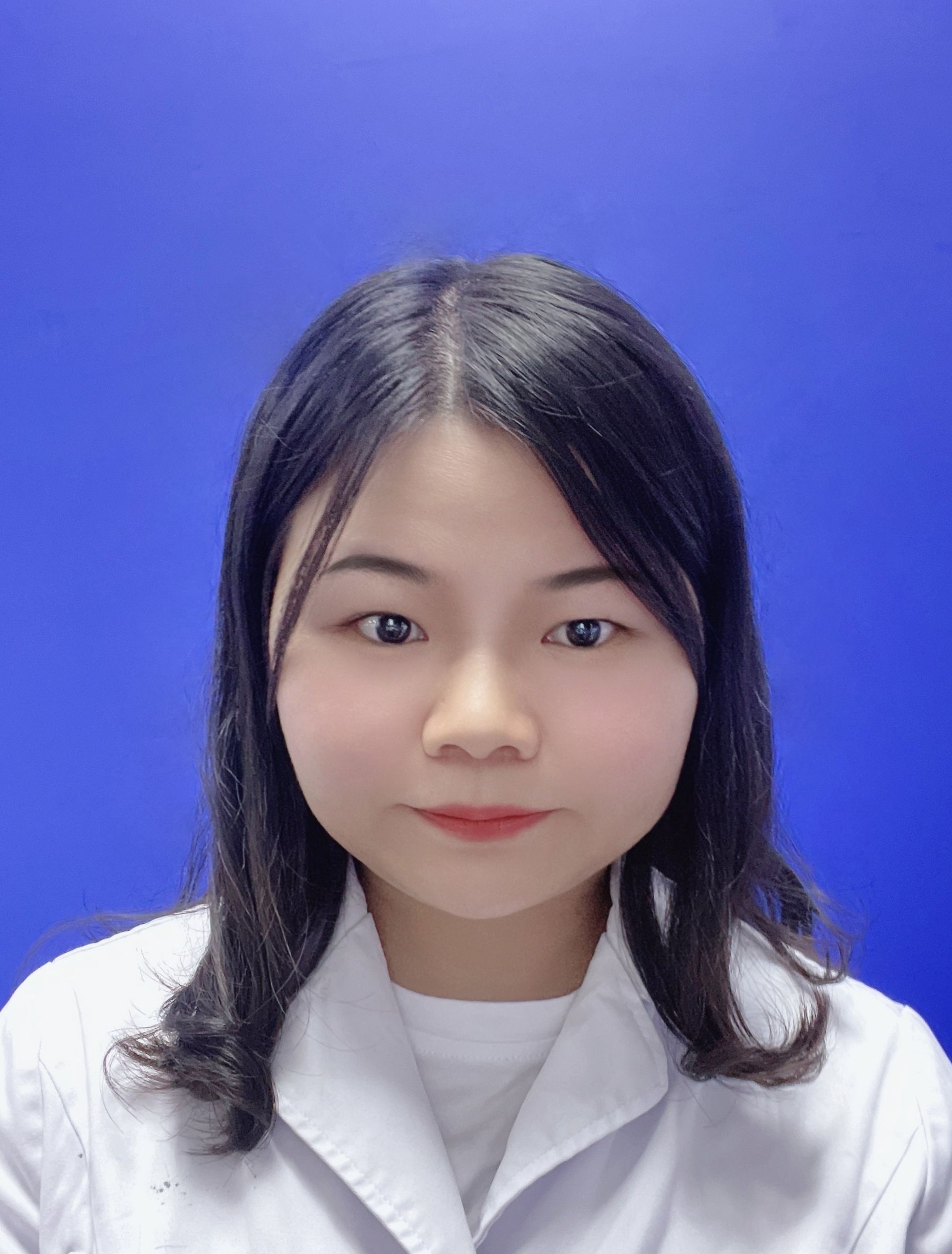汤婷头像