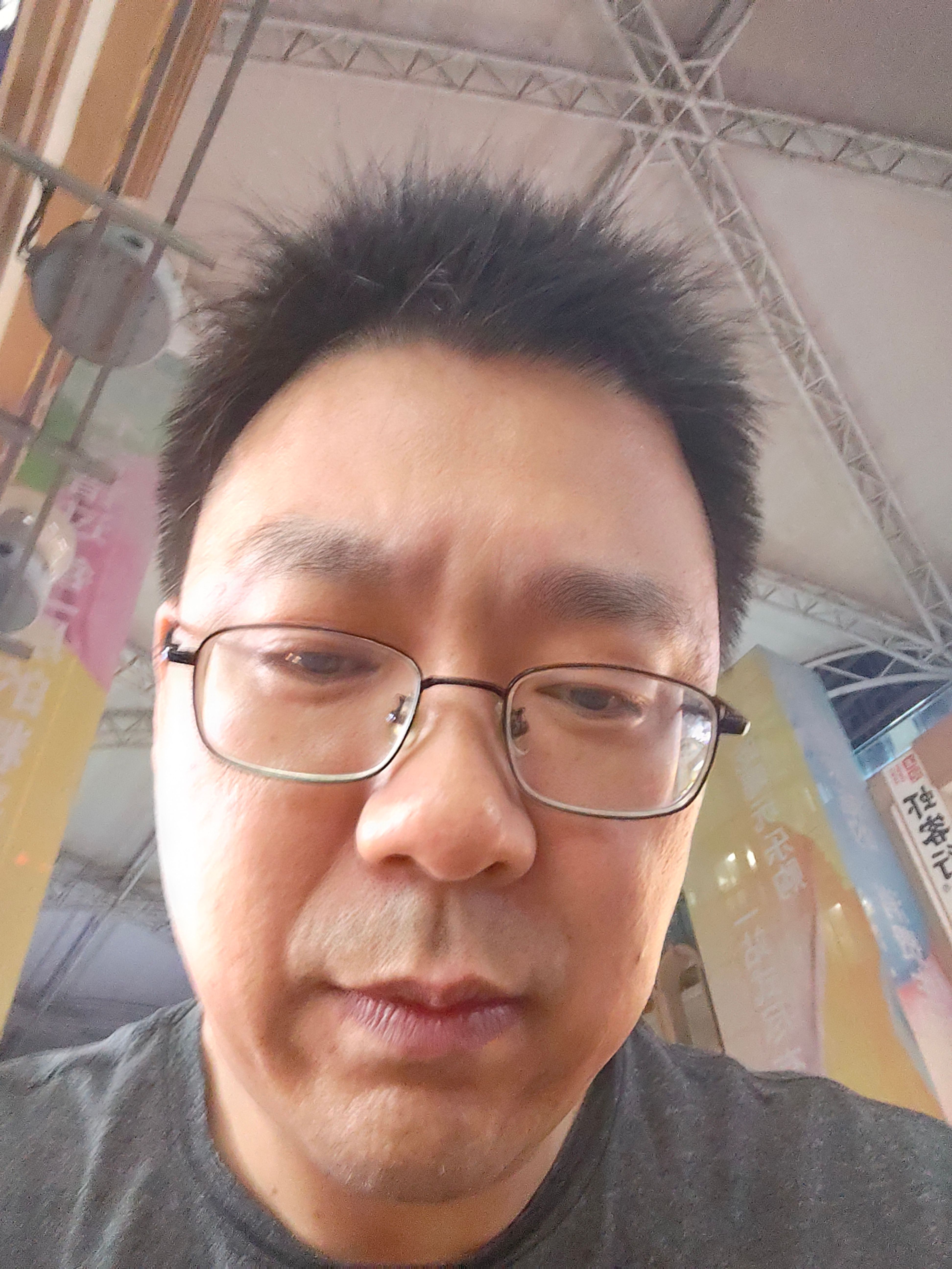 贾真头像