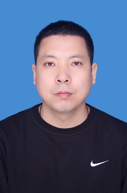 毛国社头像