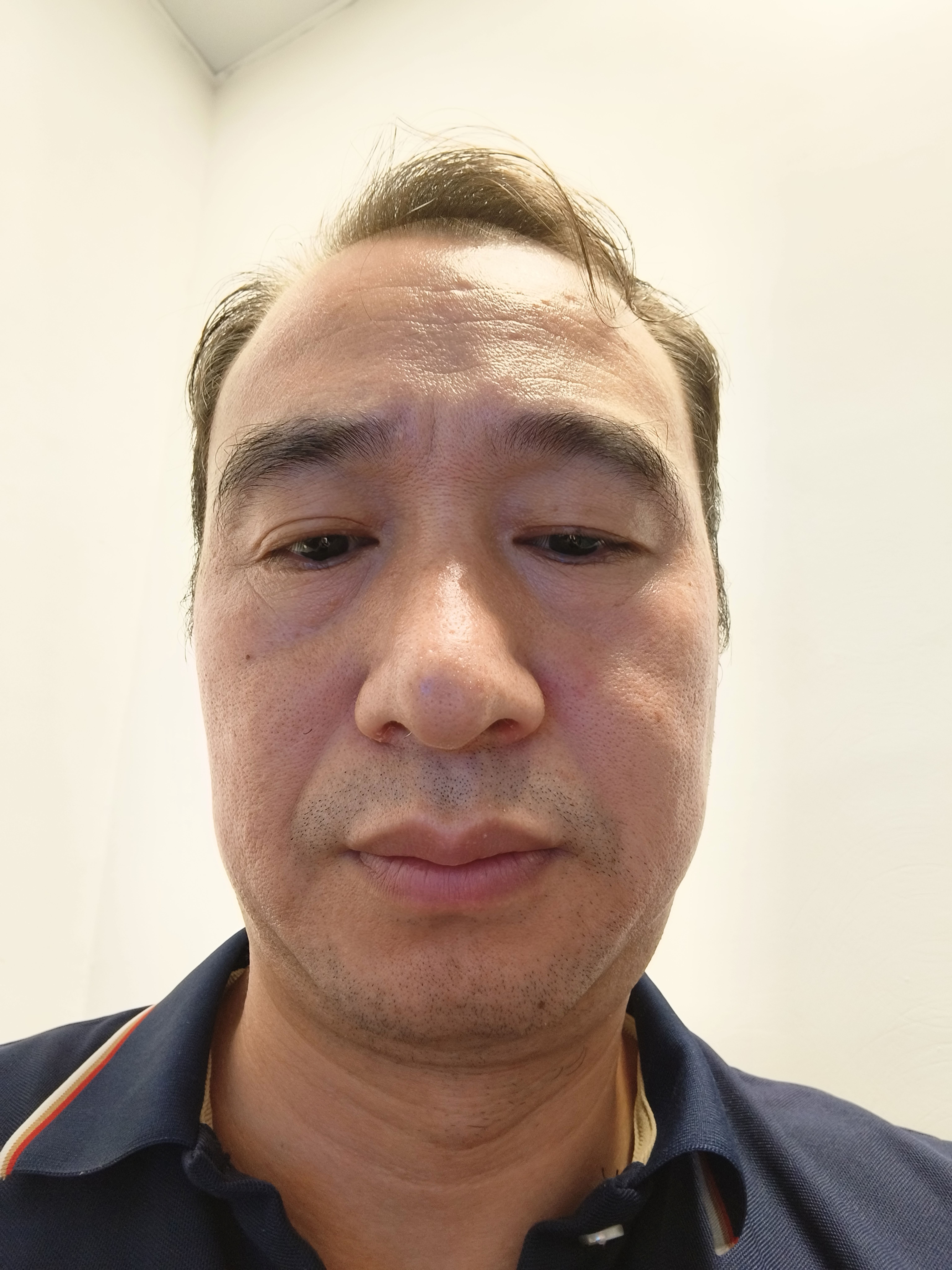 袁四华头像