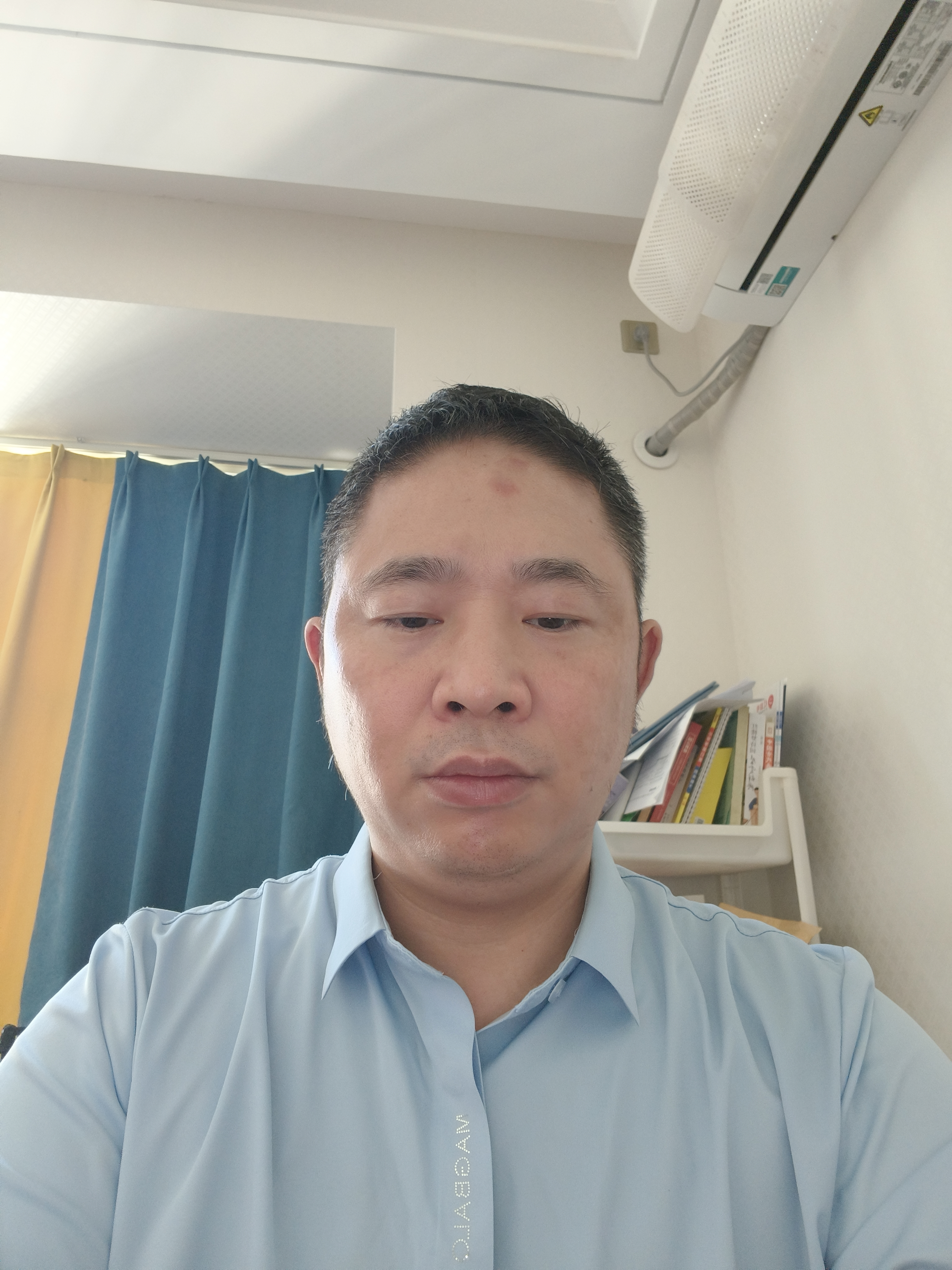 吴兵权头像