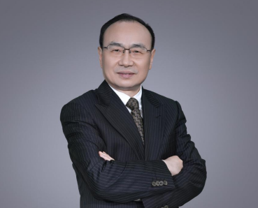 郑兴东头像