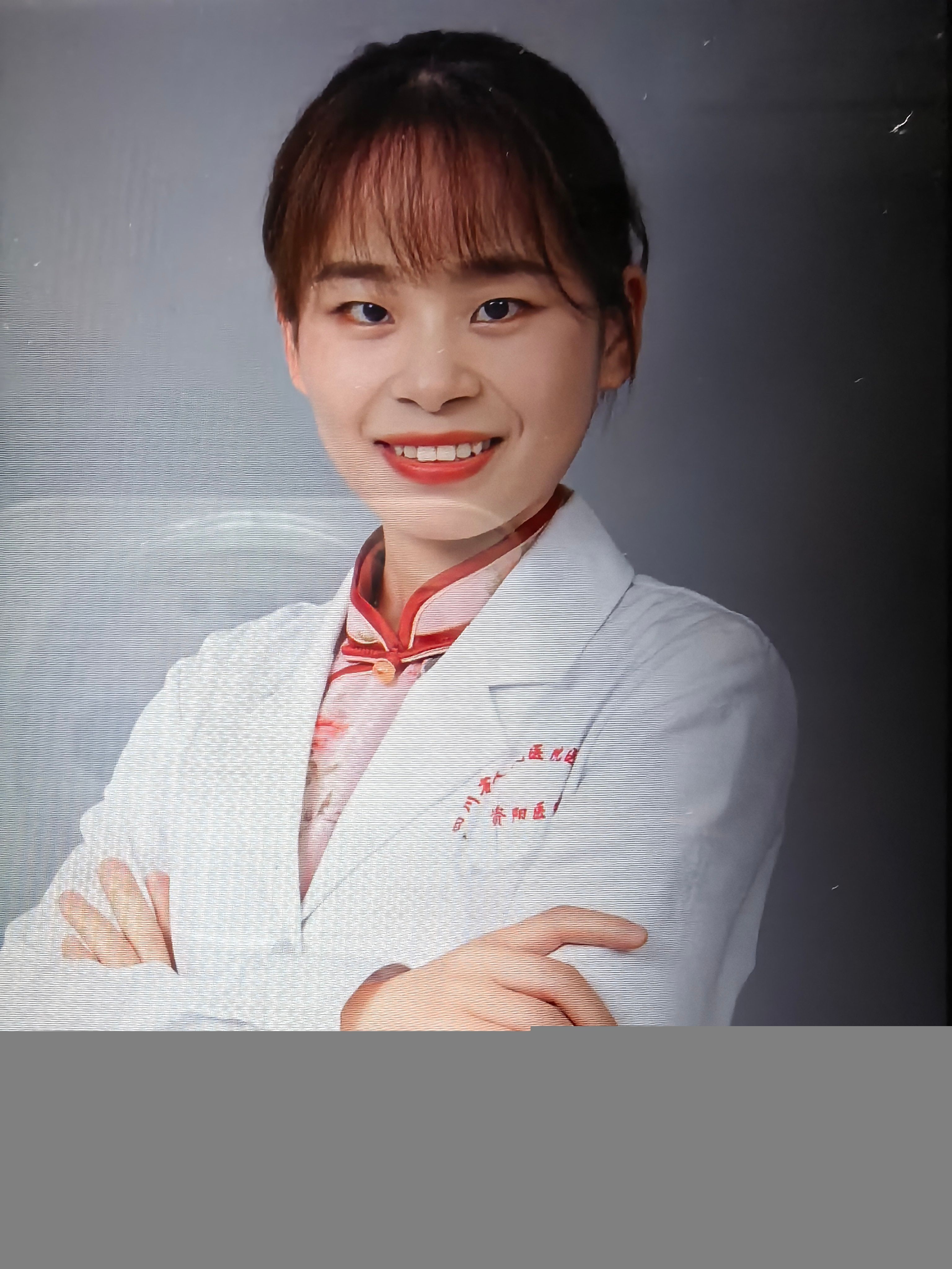 李萍头像