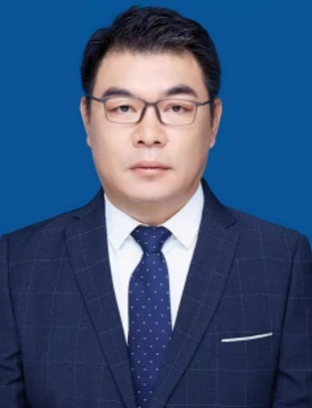 梁树立头像
