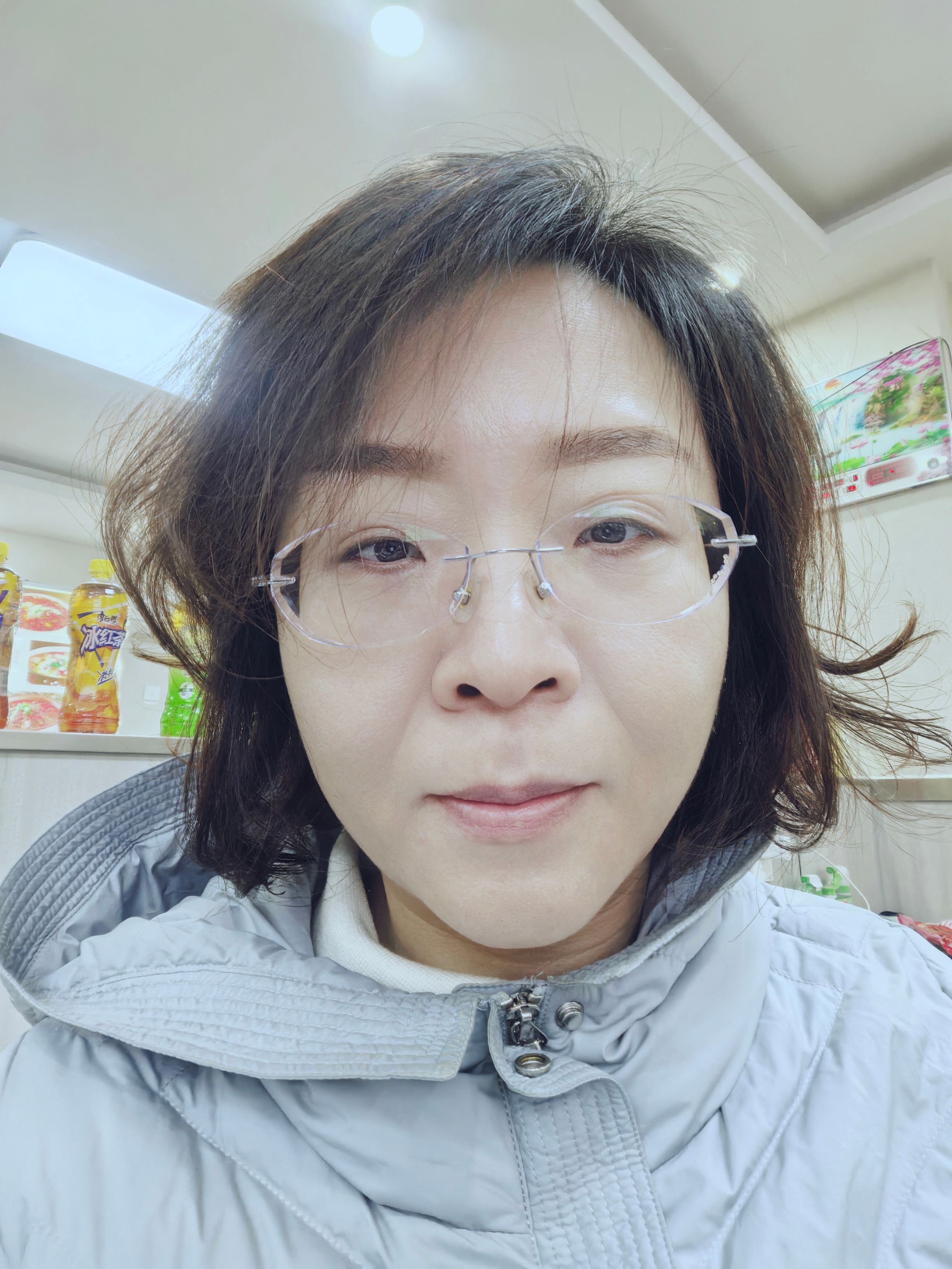 李艳飞头像
