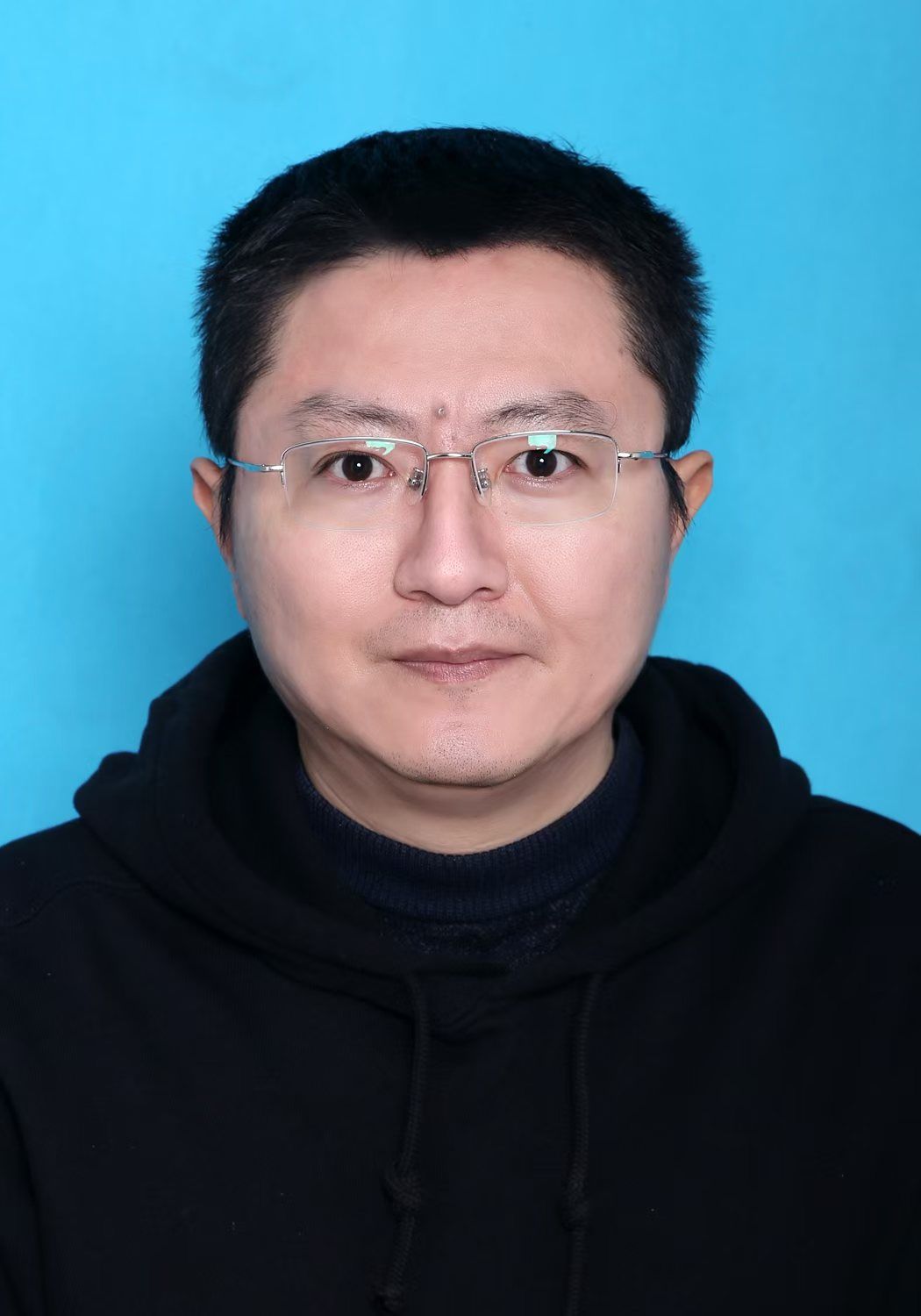 毕淮头像