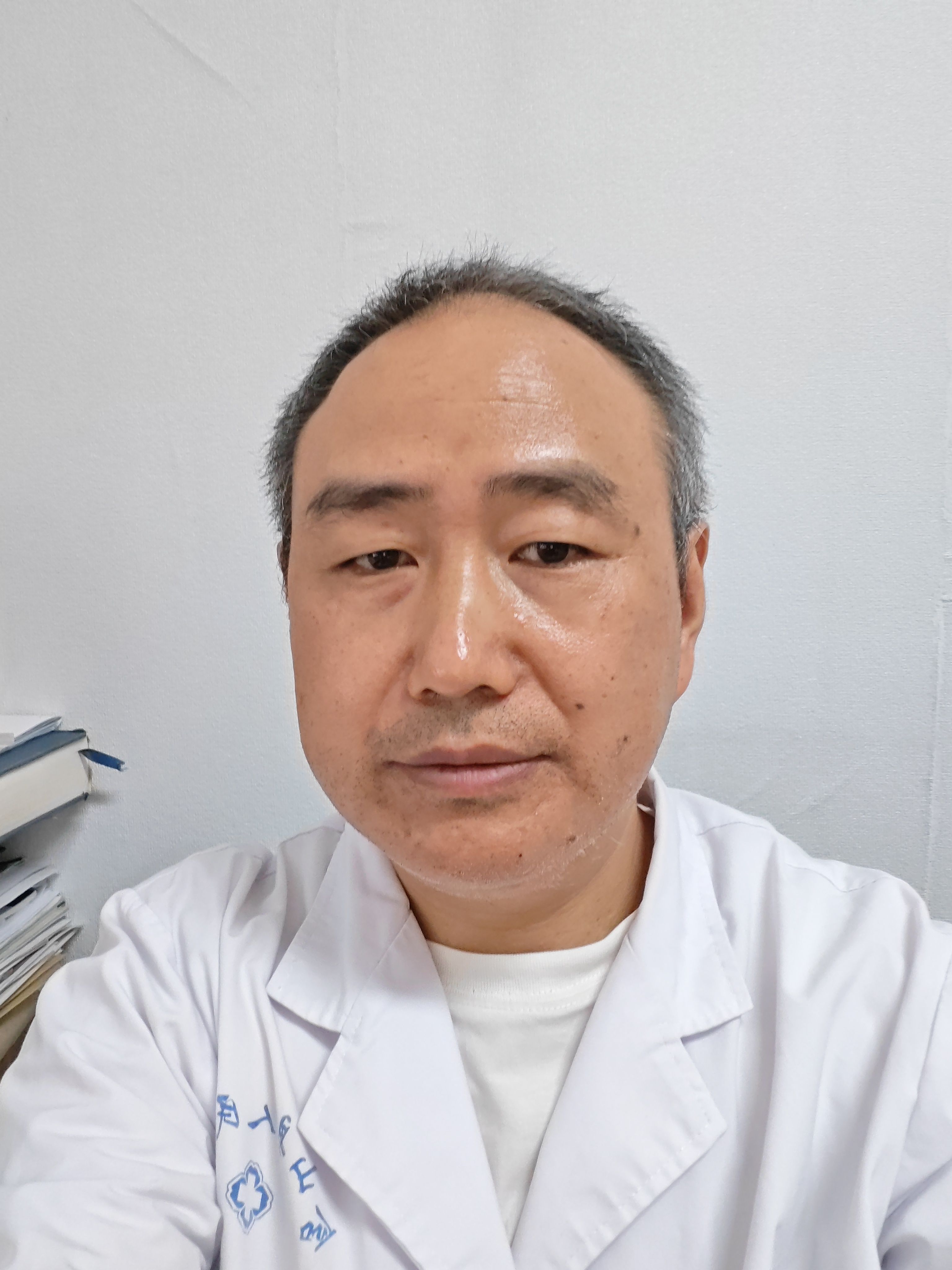 徐贤翔头像