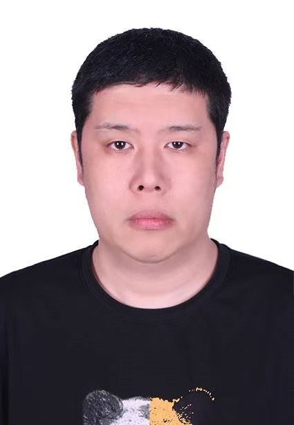 蔡仲利头像