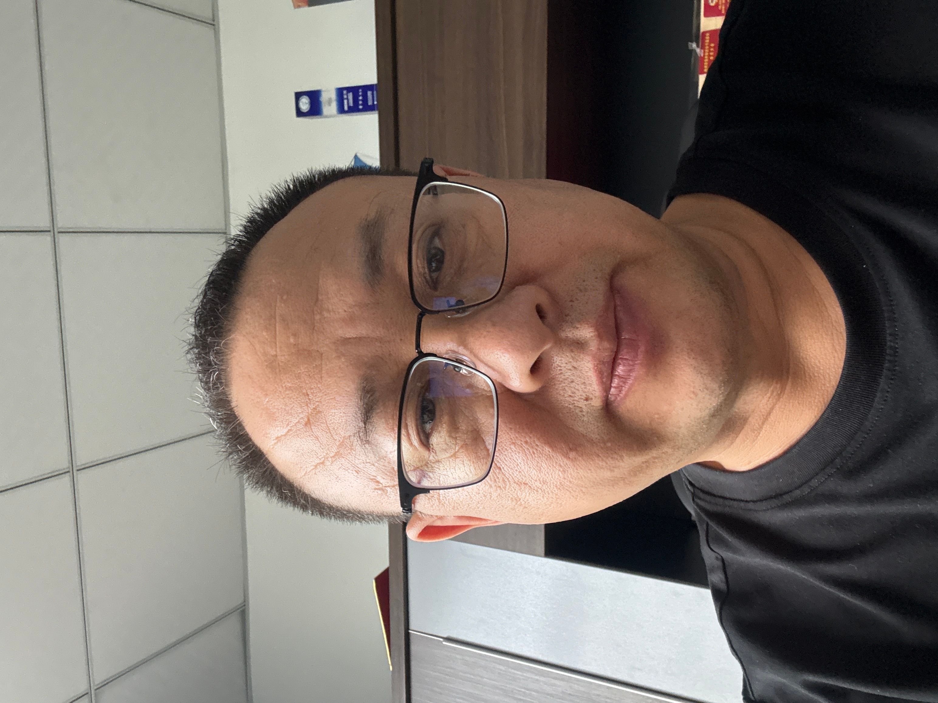 常万春头像