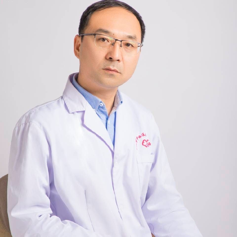 顾红帅头像