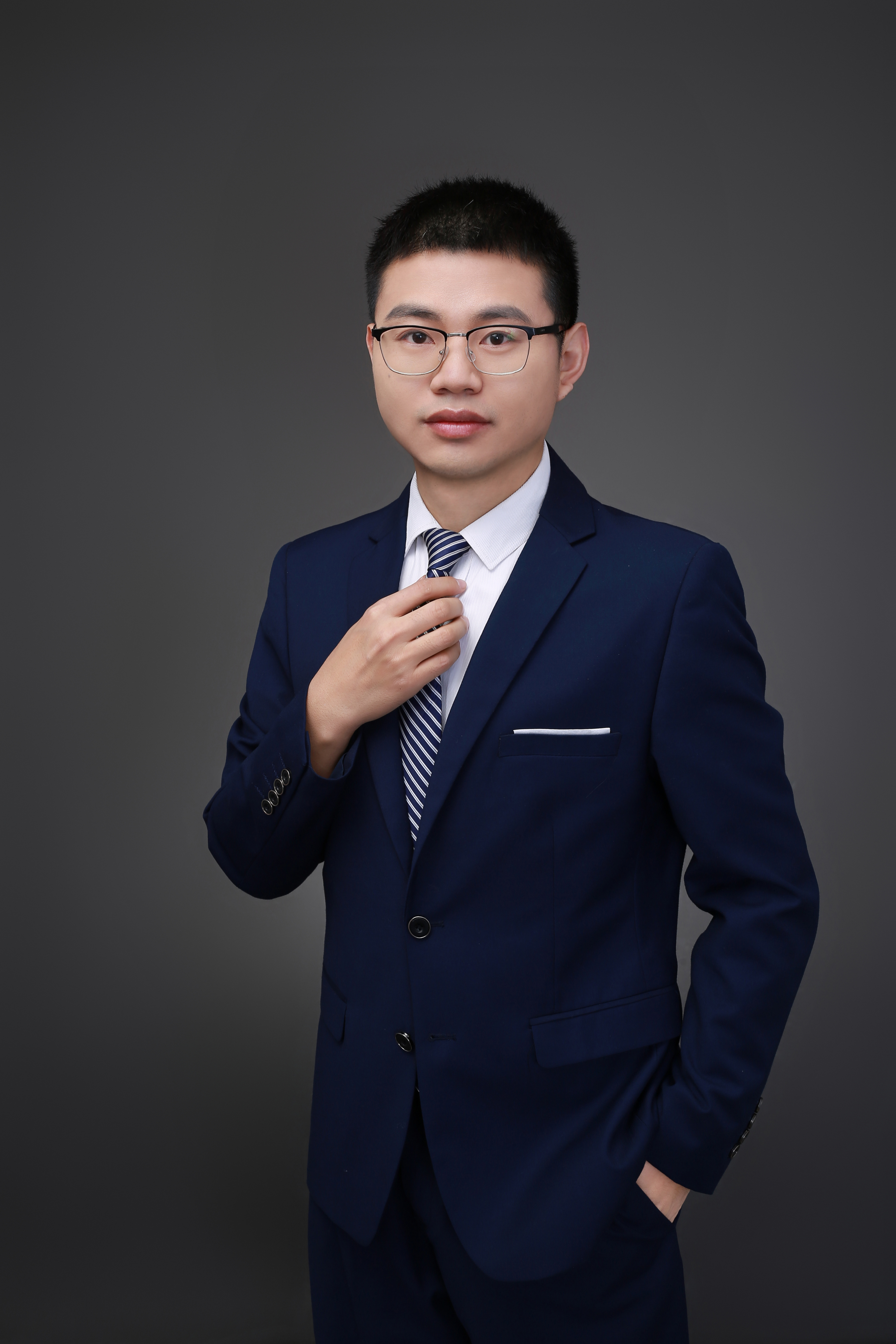 万龙头像