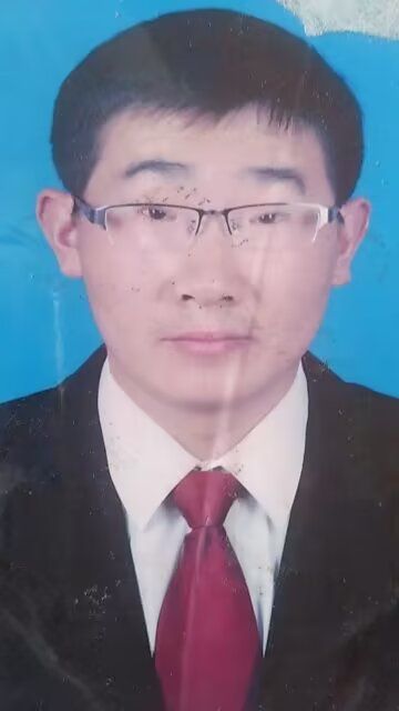 刘世伟头像
