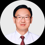 易俊林头像