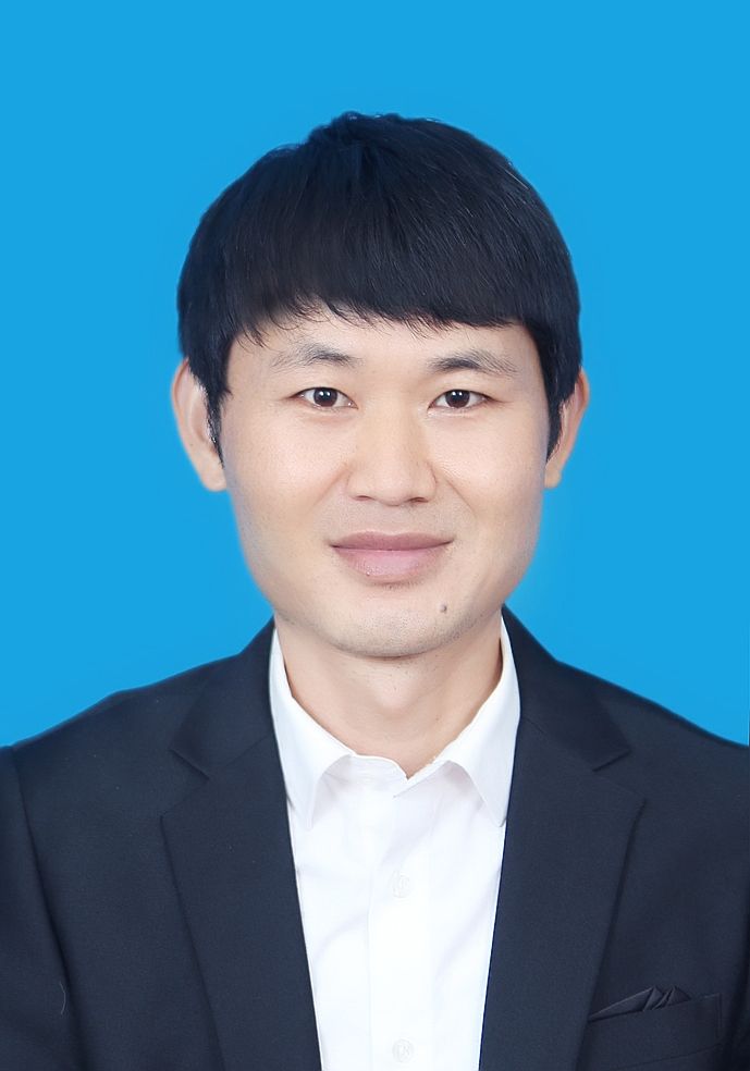 曾令辉头像
