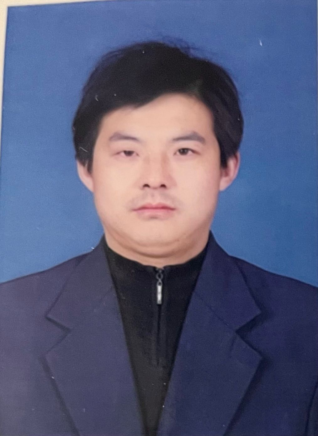 张波头像