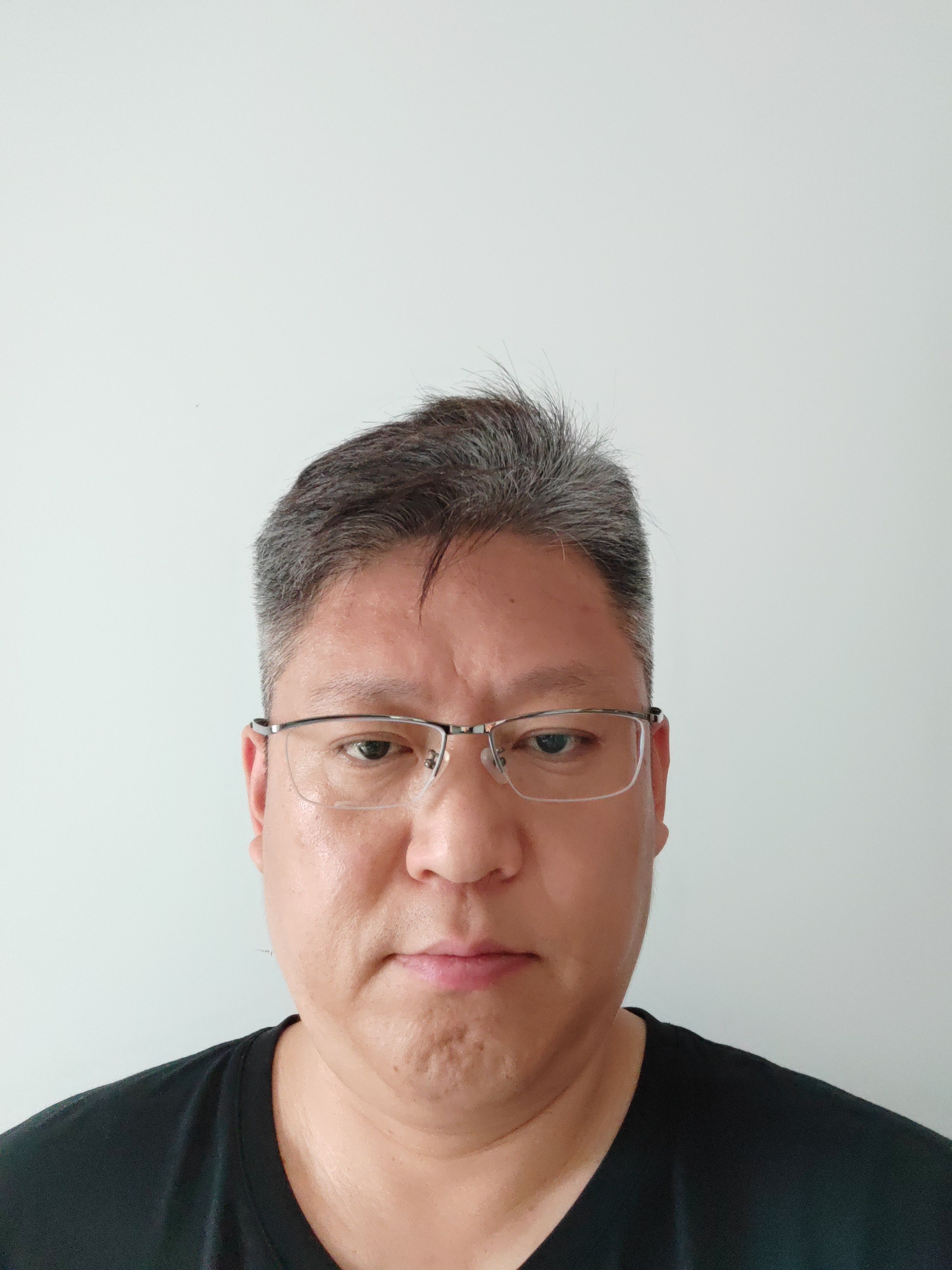 蔡战宁头像