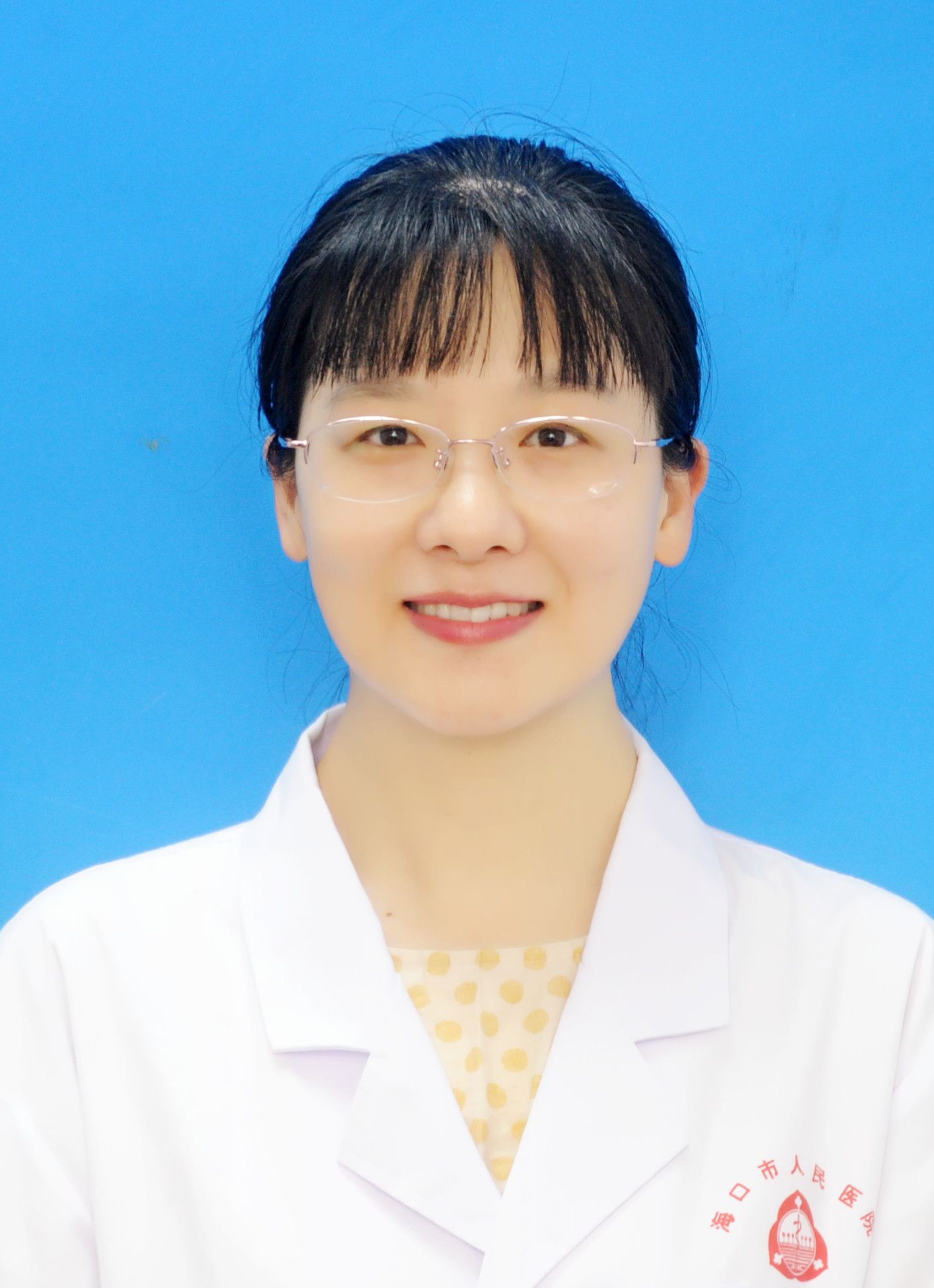 万梦婕头像