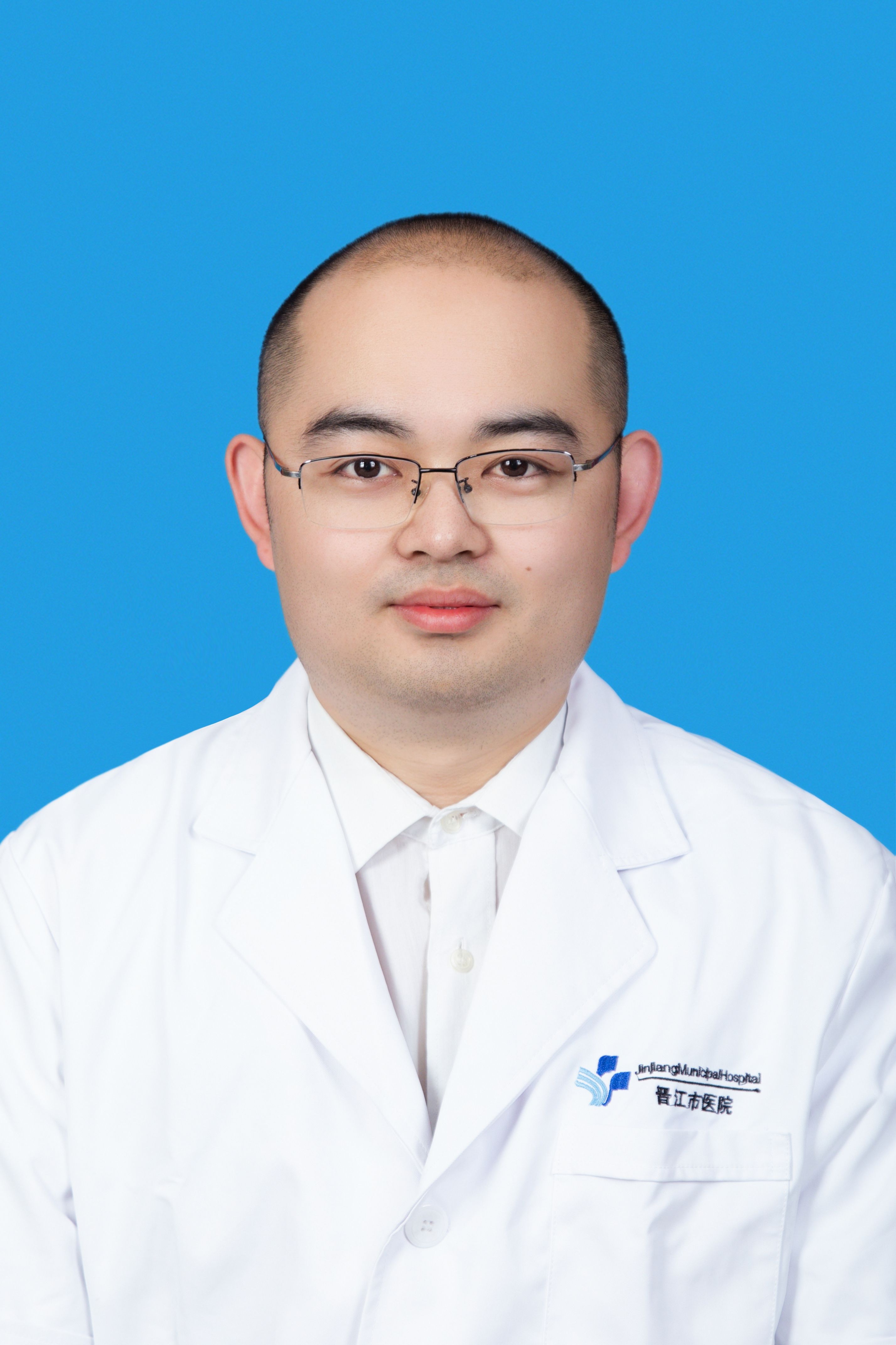 林思明头像