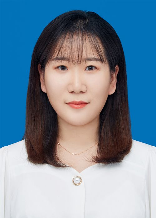 孟悦头像