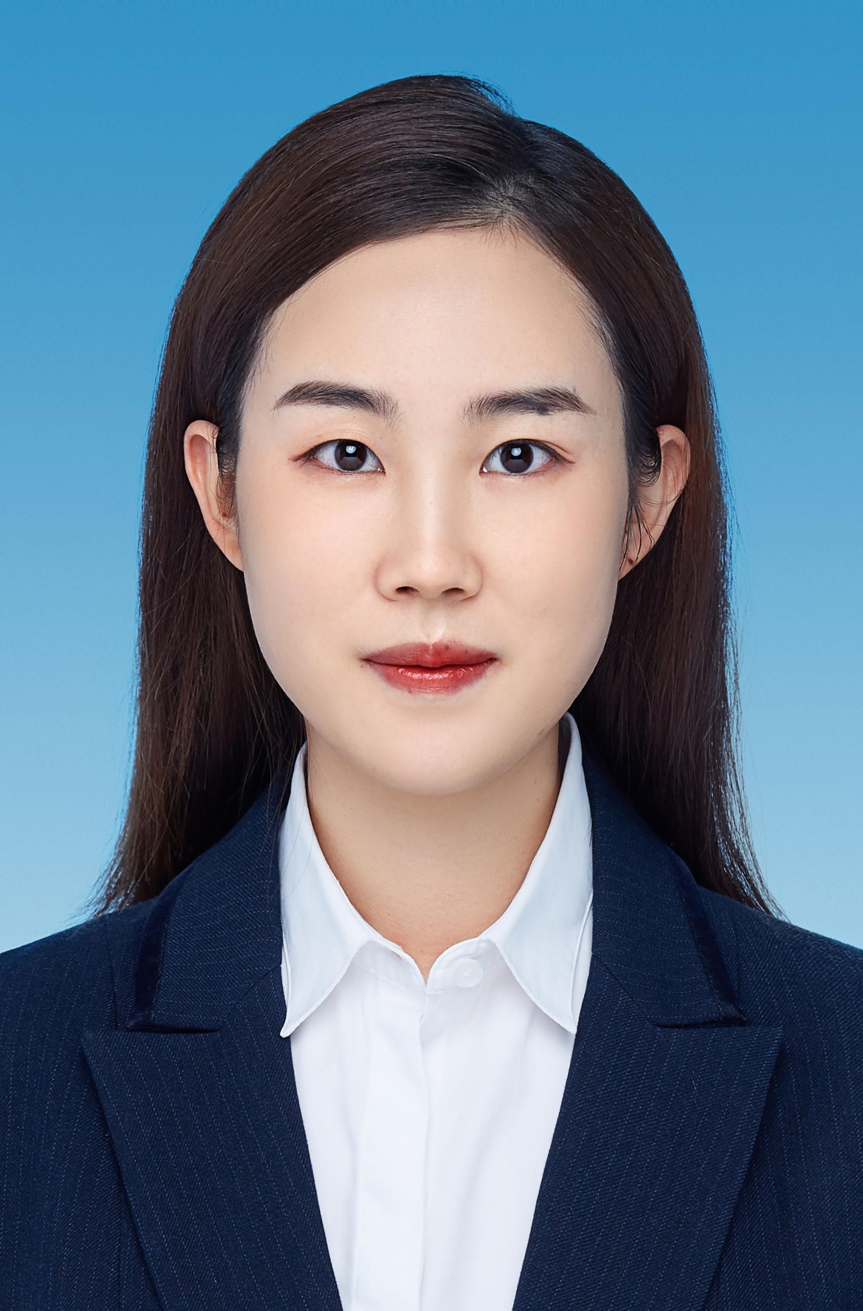 何文凤头像