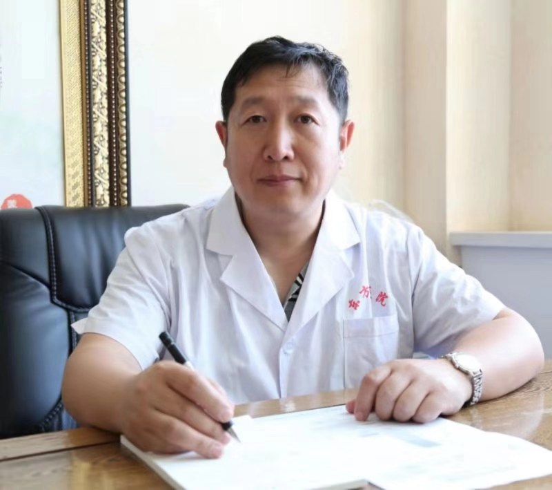 胡立明头像