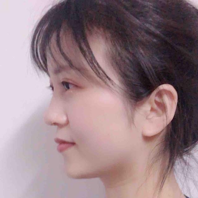 窦国槟头像