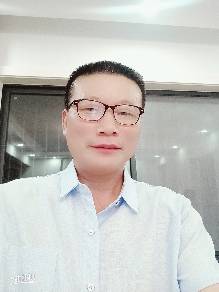 张谷毅头像