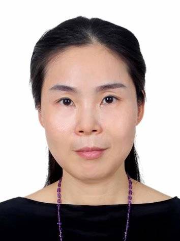 李华萍头像