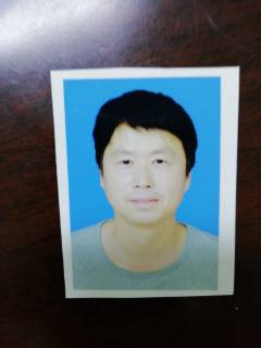 黄宏亮头像