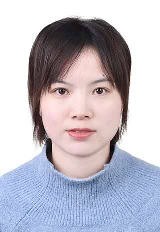 杨英头像