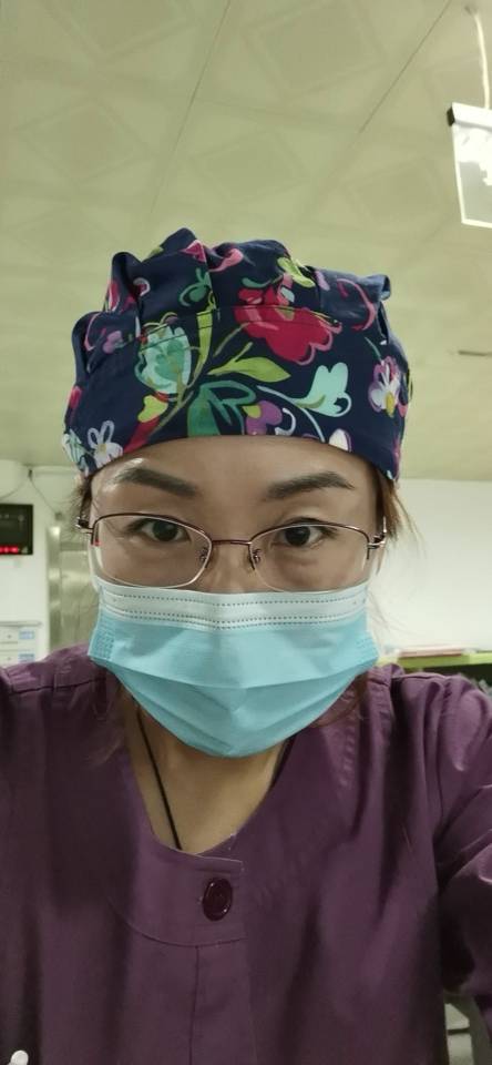 张丽头像