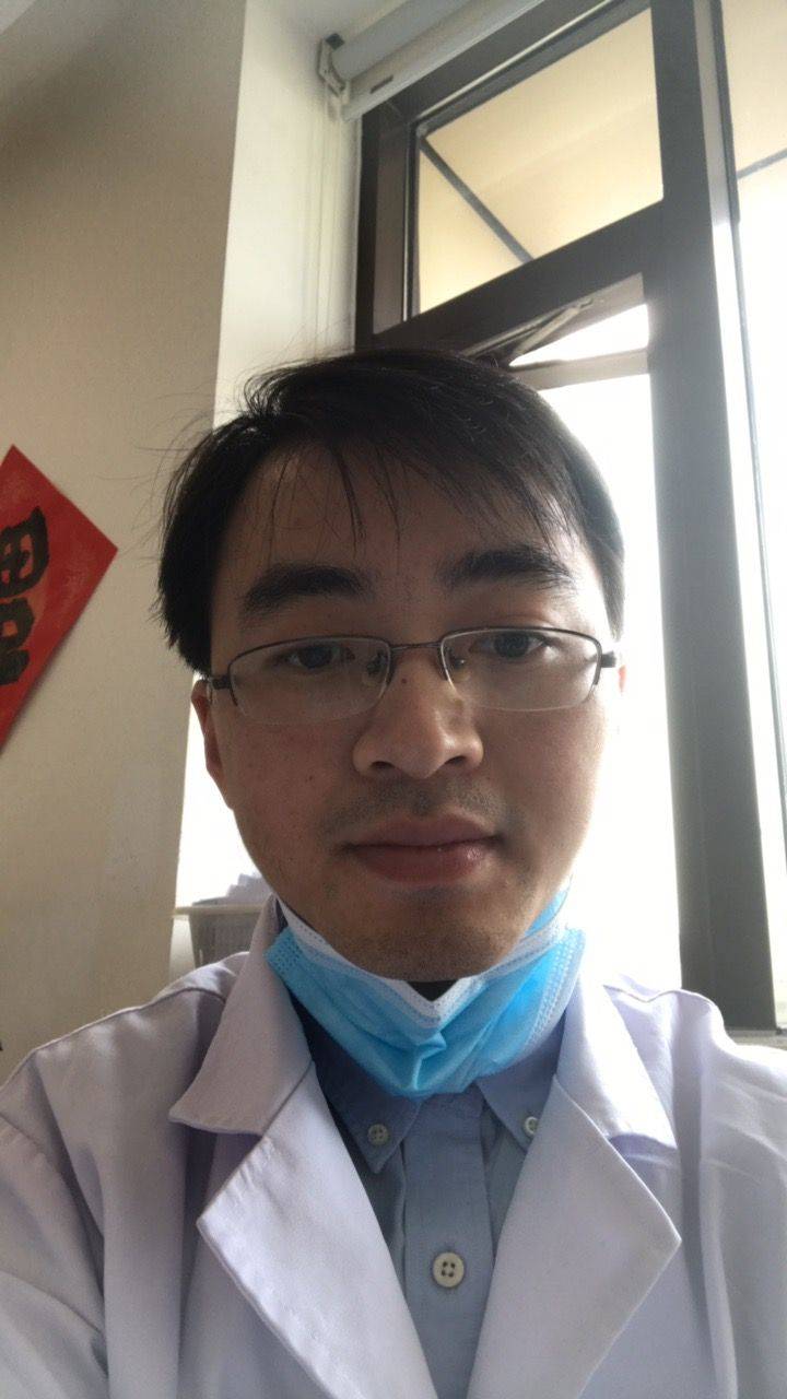 邱新民头像