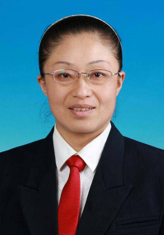 卢伟头像