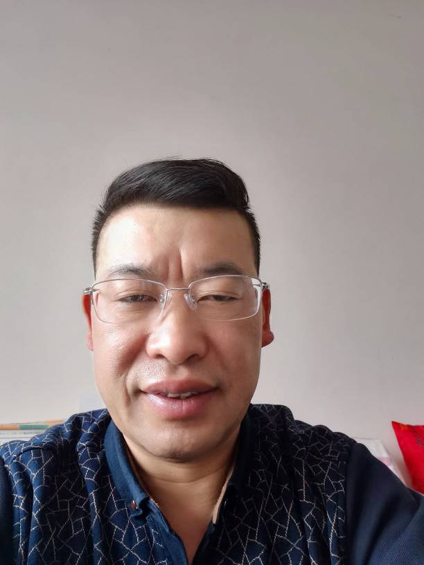 彭耀学头像