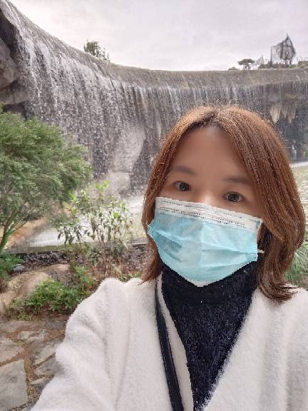 姜丽头像