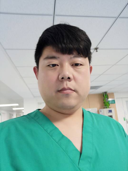 崔高飞头像