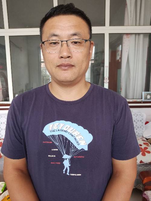 杨黎明头像