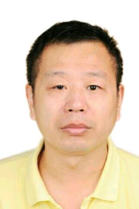 尤鹏飞头像
