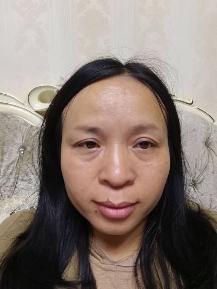 岑惠琼头像