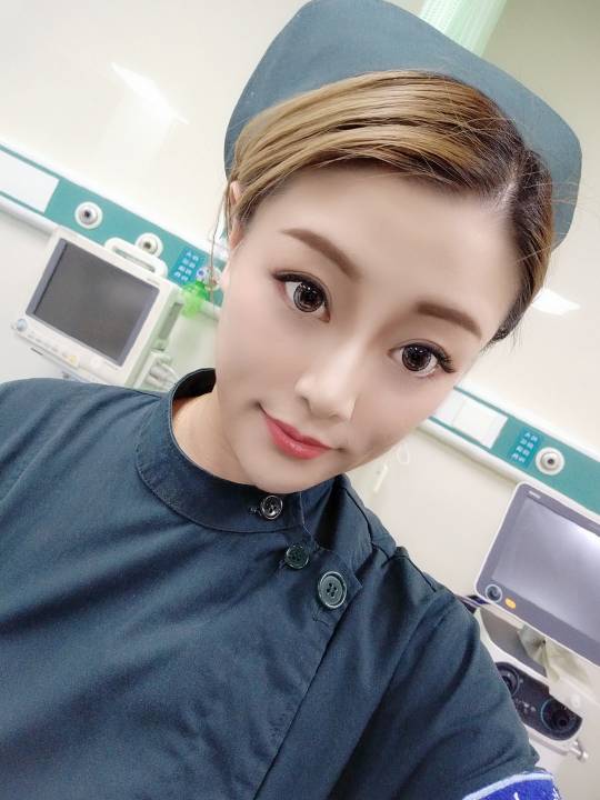 王甜头像