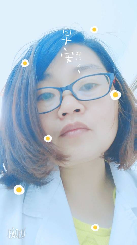 周玲头像