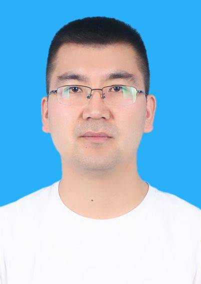 曹鹏元头像