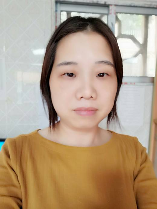 李新红头像