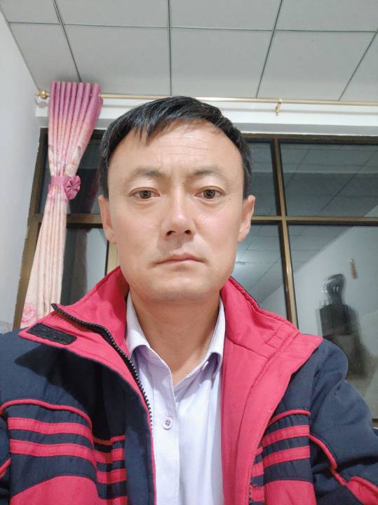 王兴明头像