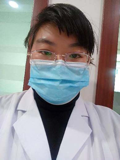 张学翠头像