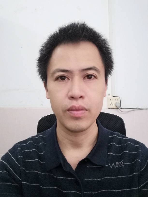 黄业飞头像
