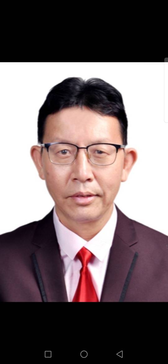 窦家青头像