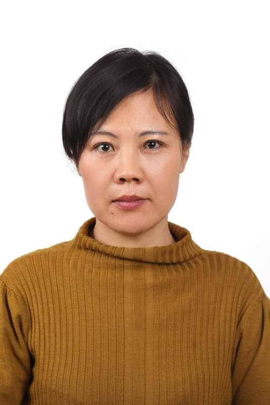 吴左丽头像