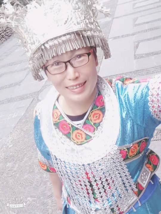 王瑾华头像