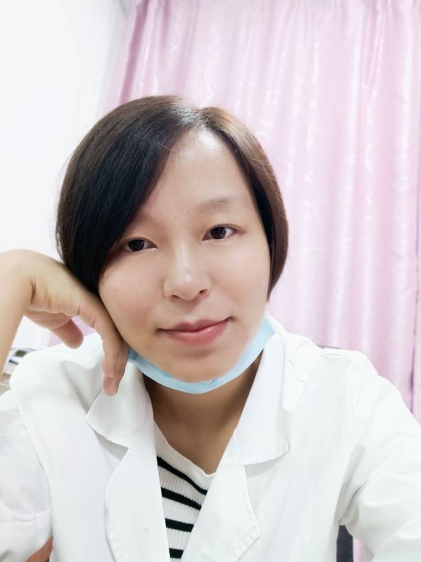 孙娜头像